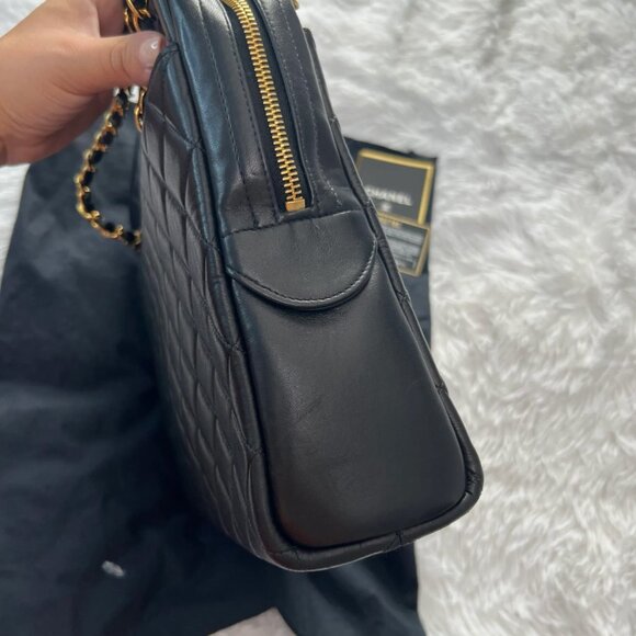 CHANEL Quilted Lambskin Messenger Shoulder Bag Black 24K Chain - Picture 7 of 14